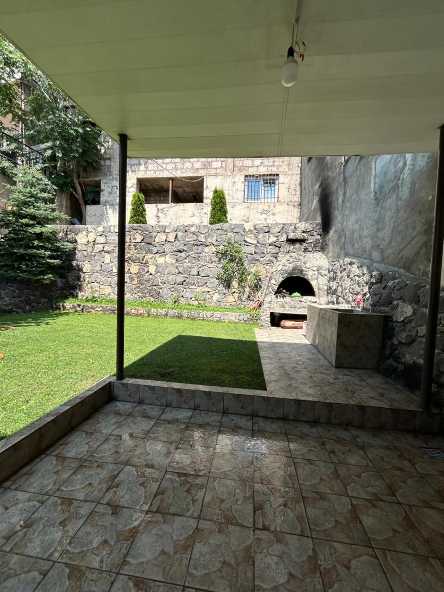 Holiday Home On Aygestan 11 Erevan Esterno foto