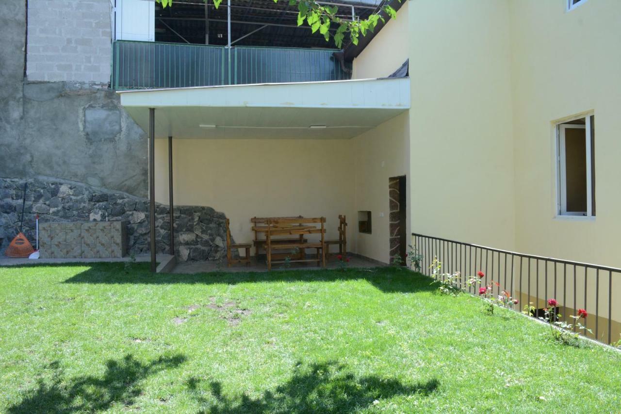 Holiday Home On Aygestan 11 Erevan Esterno foto