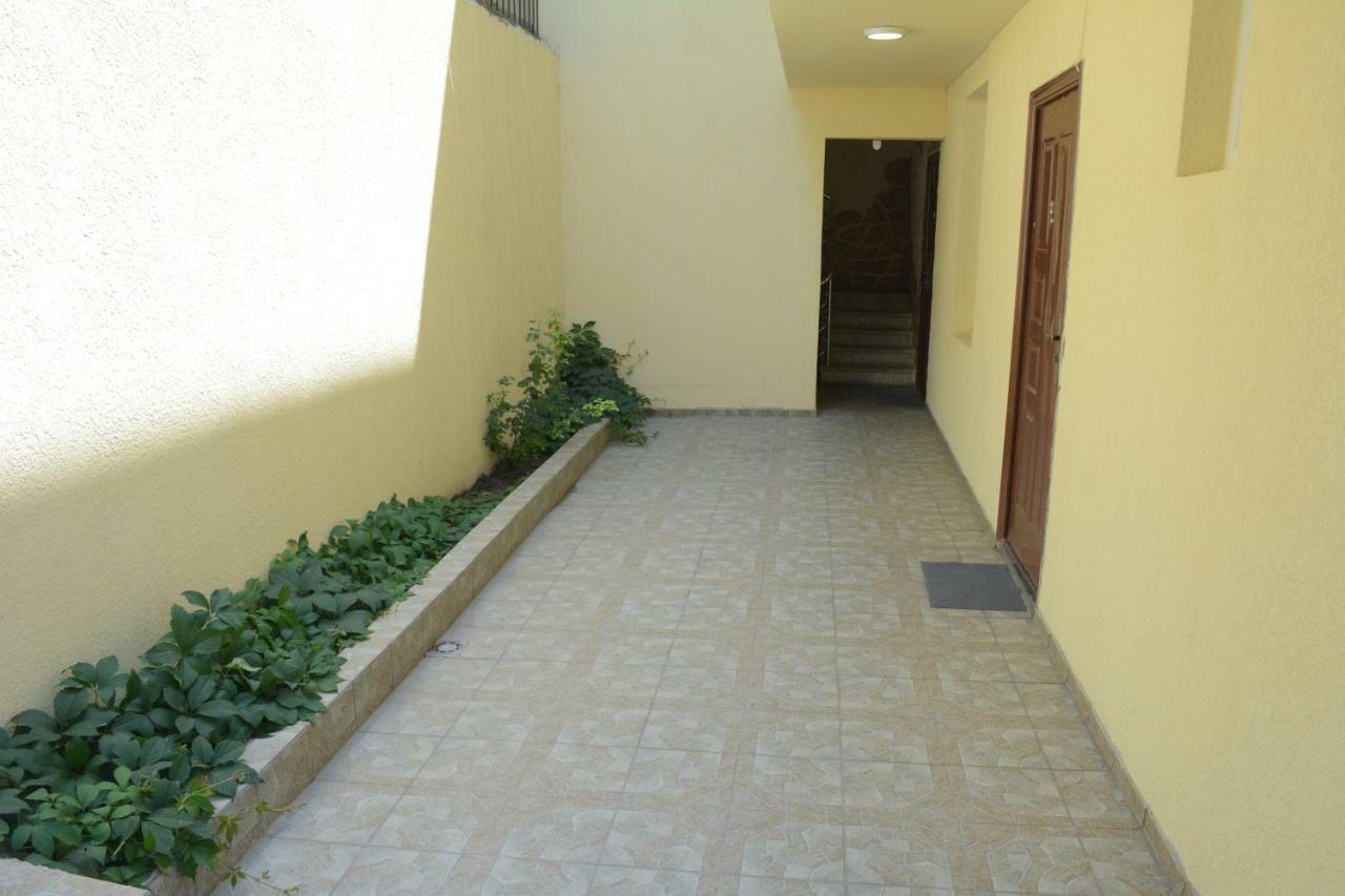Holiday Home On Aygestan 11 Erevan Esterno foto